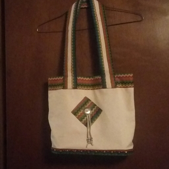 Ladies "WHATEVER" Hand Bag. Southwestern. - Picture 3 of 4